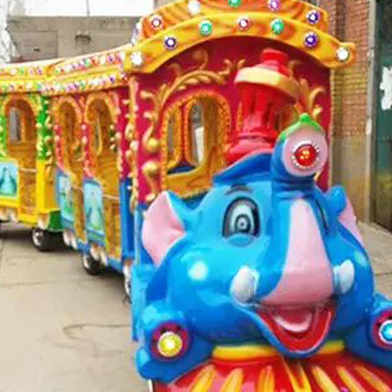 Elephant Train Ride FLDX-20001