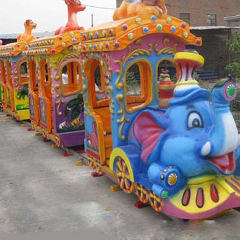 Elephant Train Ride FLDX-20001